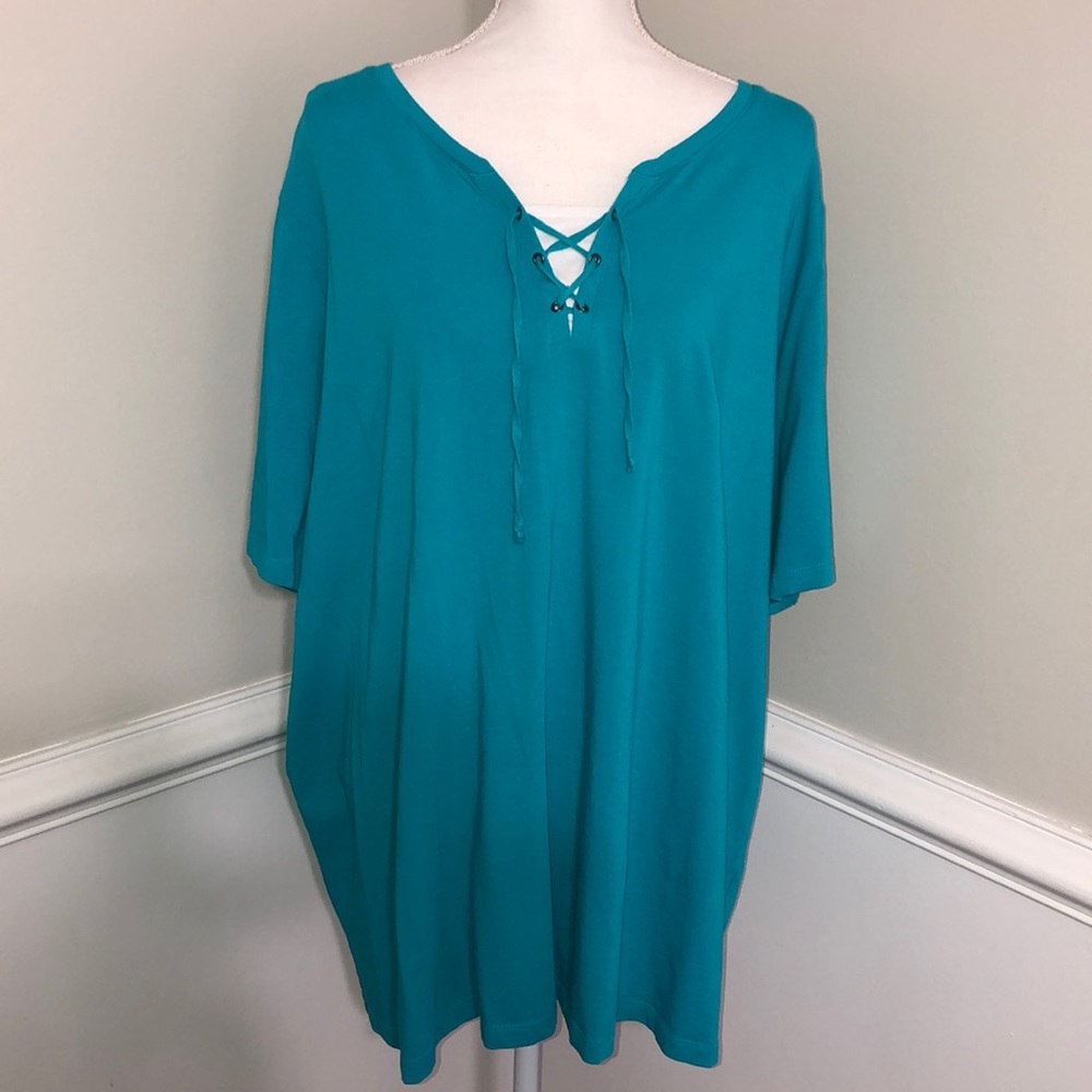 Catherine’s Short Sleeved Blue Top